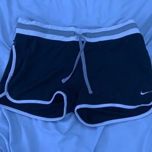 nike womens athletic shorts